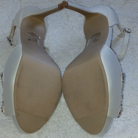 Crystal T strap Satin sandal heels - Picture 6 of 6